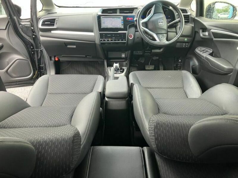 FIT HYBRID