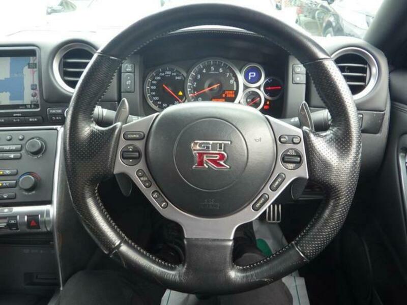 GT-R