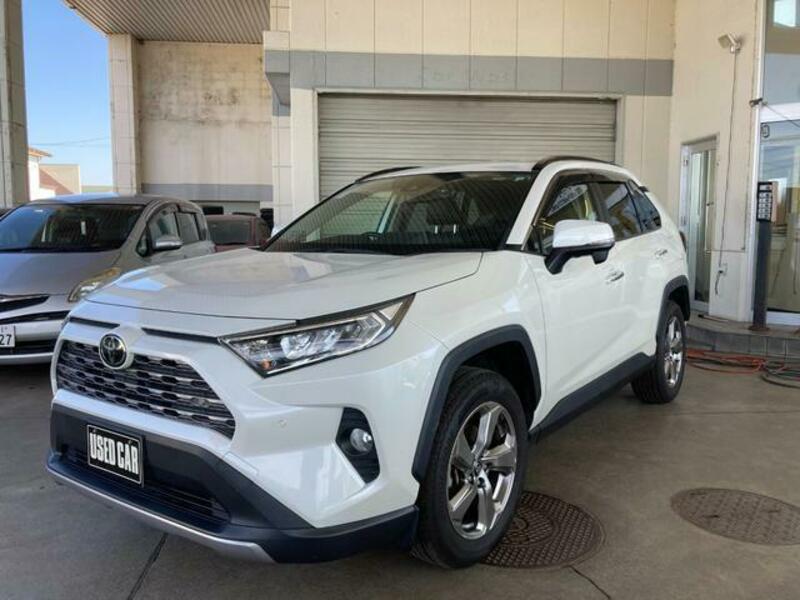 RAV4