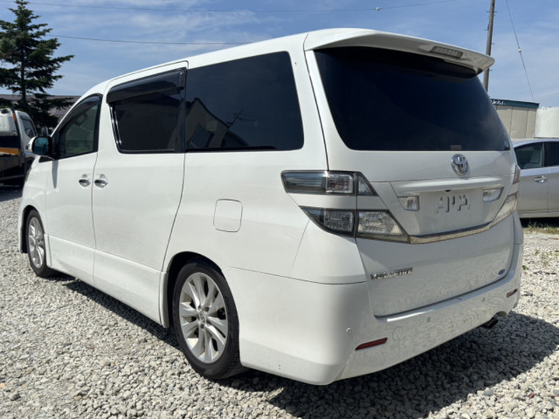 VELLFIRE