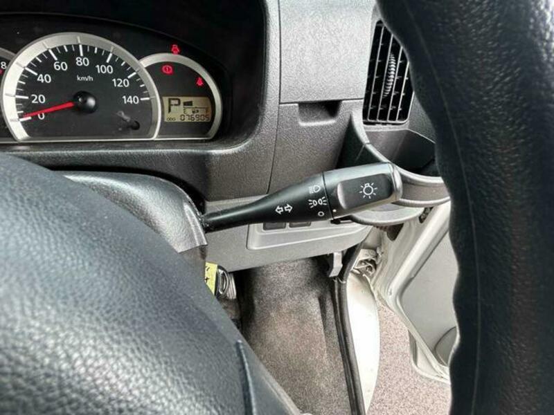MINICAB VAN