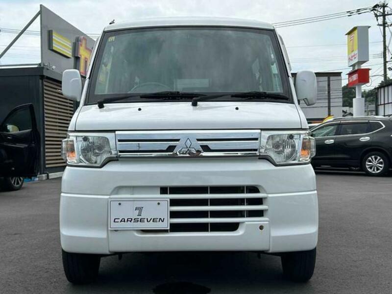 MINICAB VAN