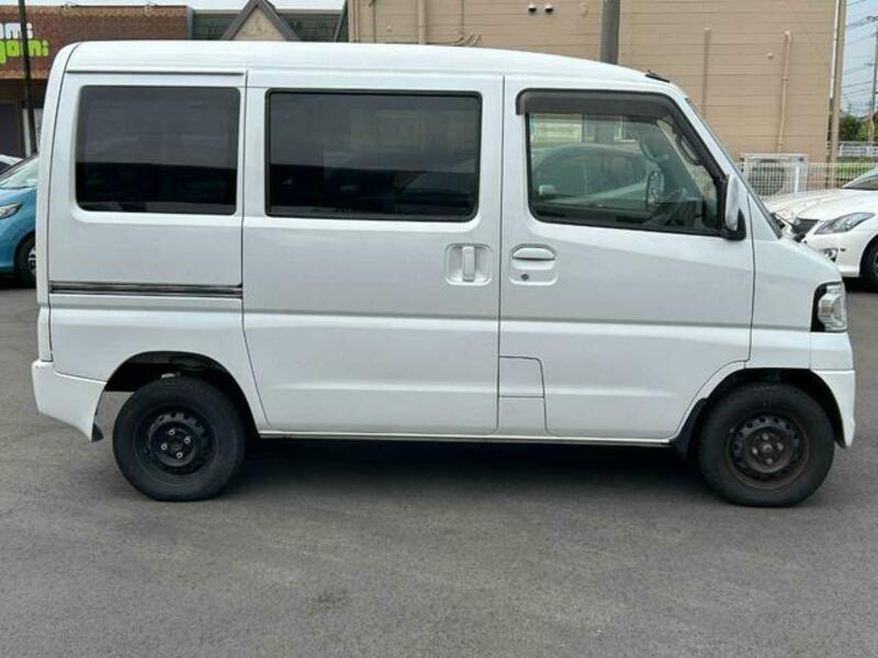 MINICAB VAN