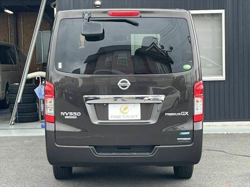 NV350 CARAVAN