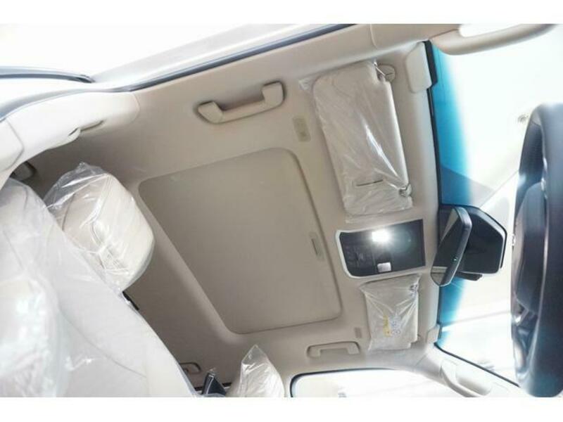 LAND CRUISER