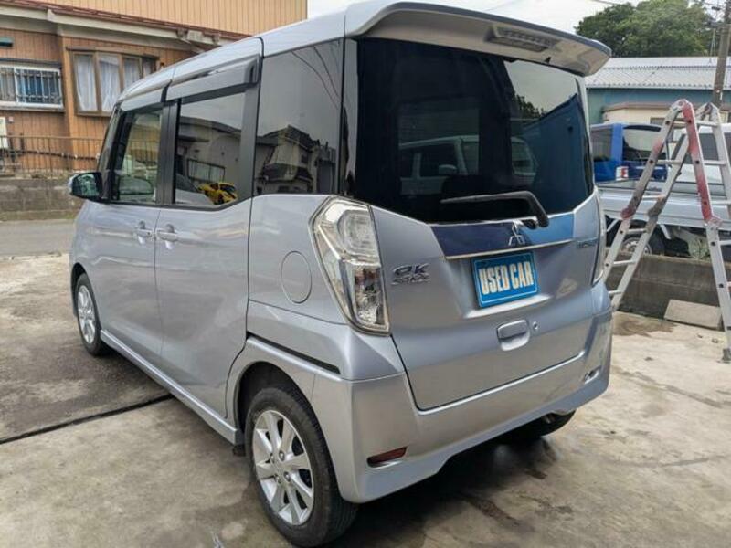 EK SPACE CUSTOM