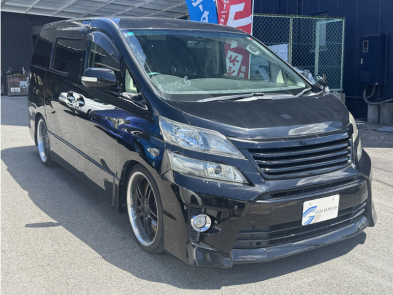 TOYOTA VELLFIRE