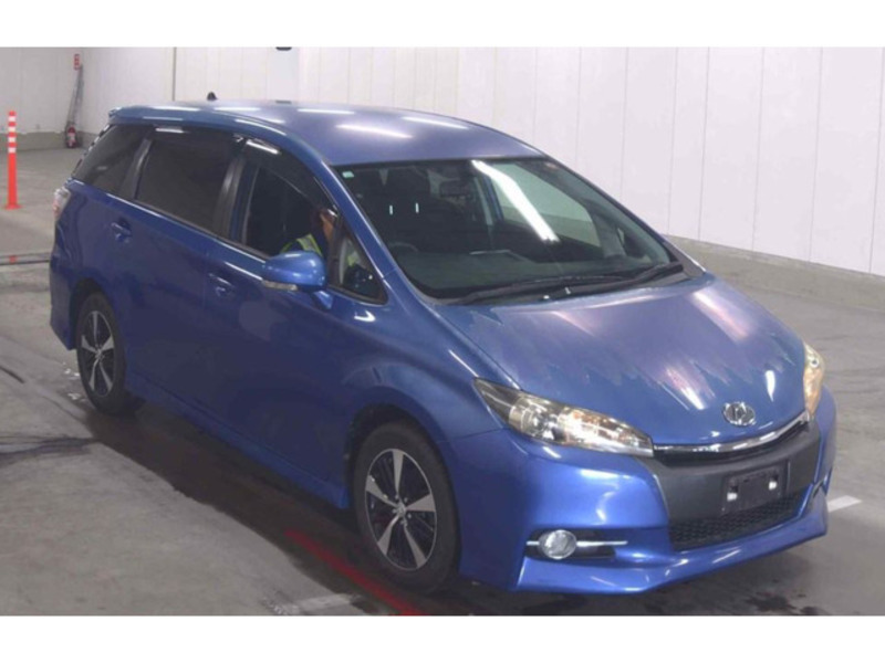 TOYOTA WISH