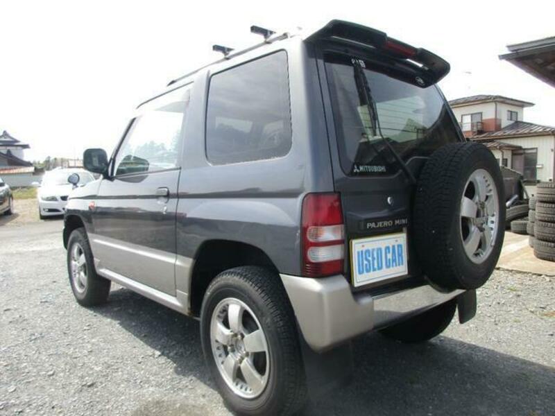 PAJERO MINI