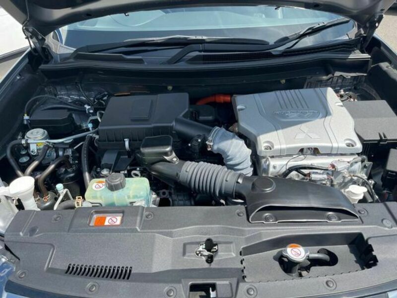 OUTLANDER PHEV