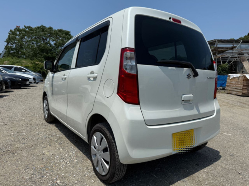 WAGON R