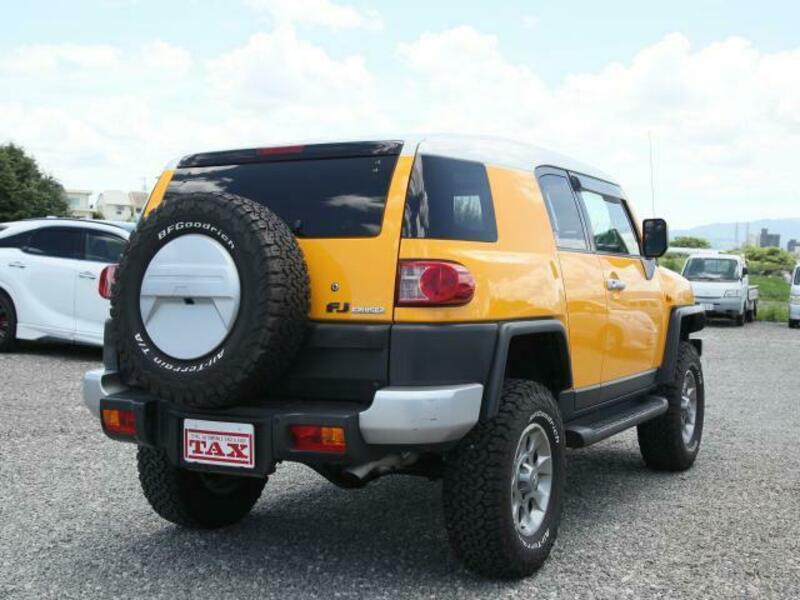 FJ CRUISER