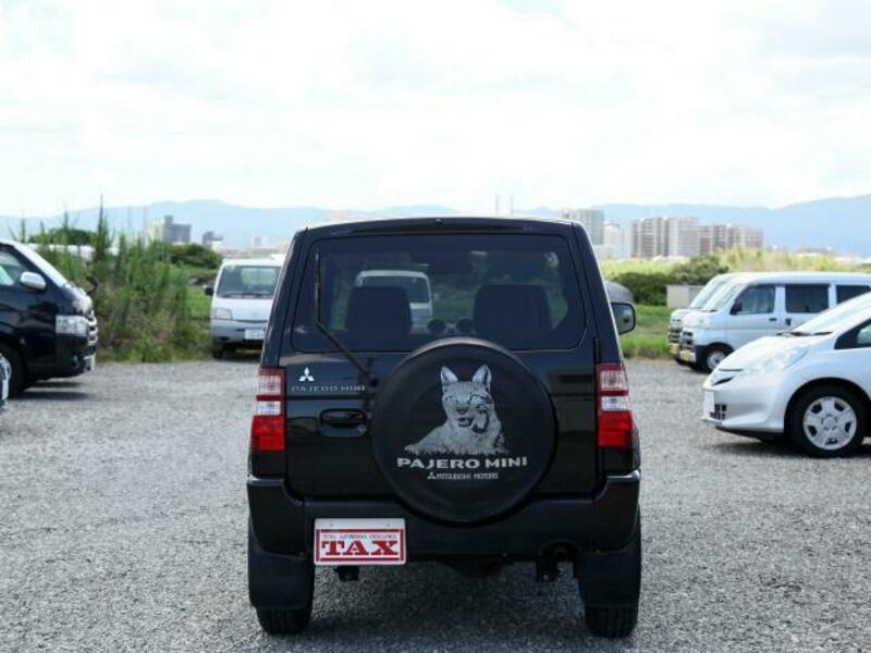 PAJERO MINI