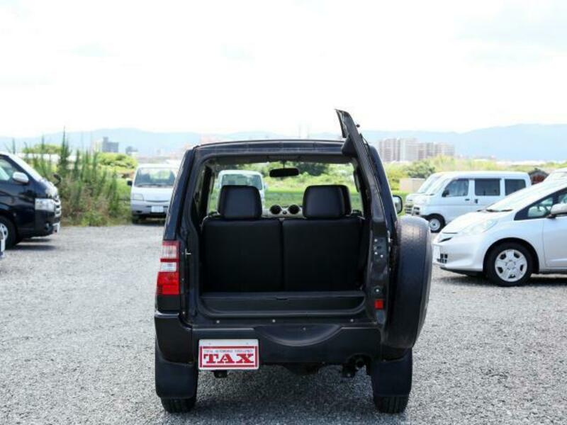 PAJERO MINI
