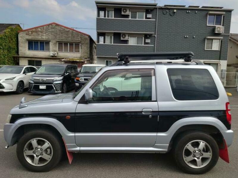 PAJERO MINI