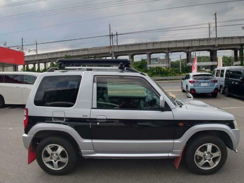 PAJERO MINI