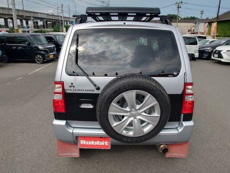 PAJERO MINI