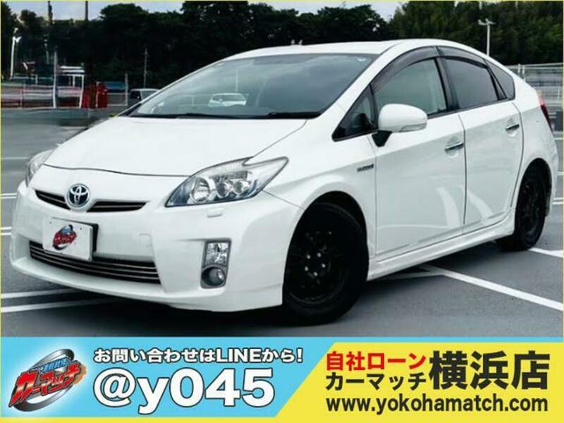 TOYOTA PRIUS