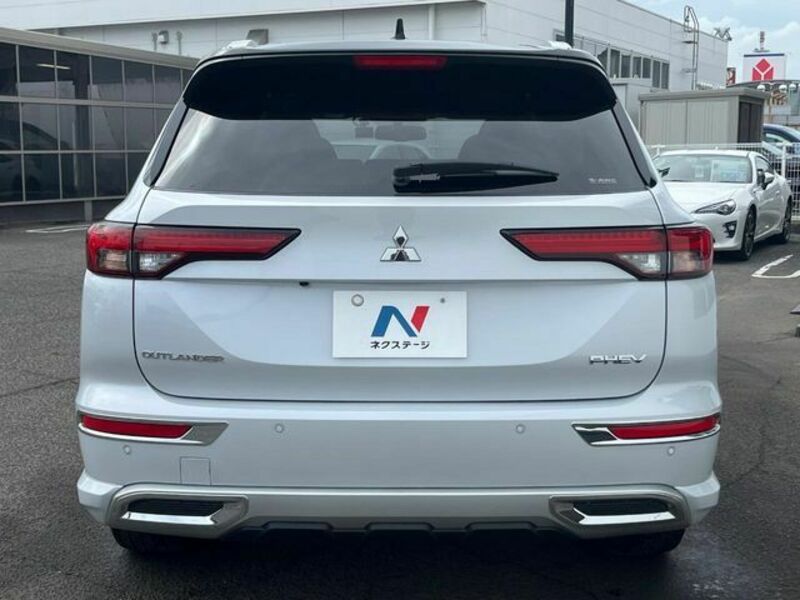 OUTLANDER PHEV