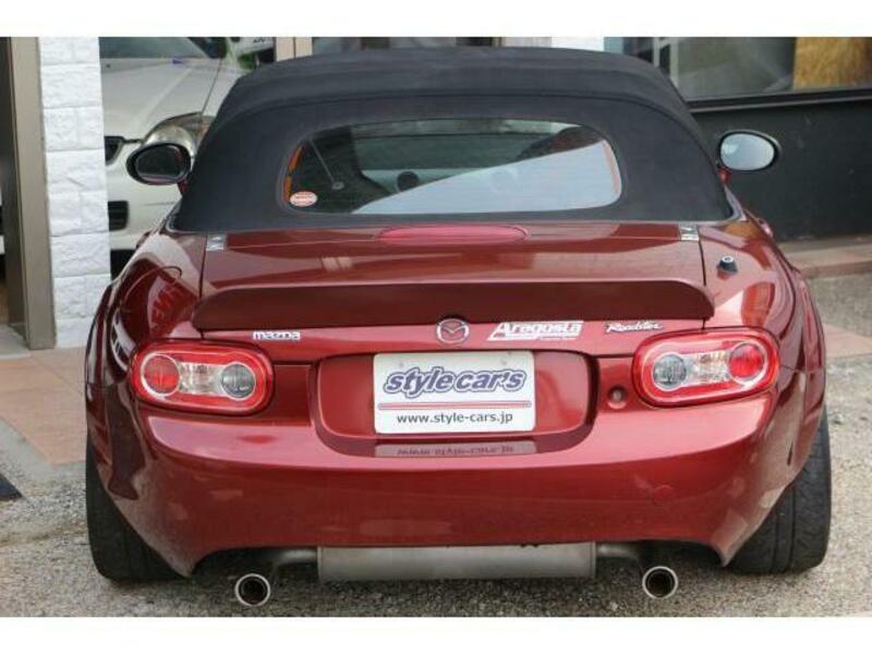 ROADSTER