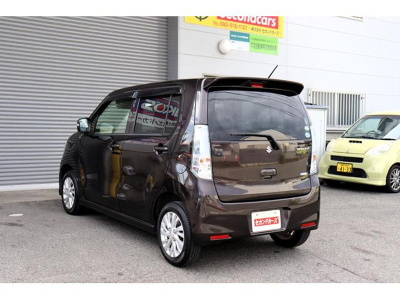 WAGON R