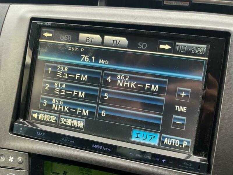 PRIUS PHV