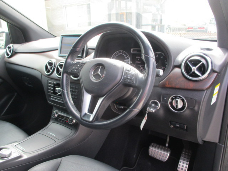 B-CLASS