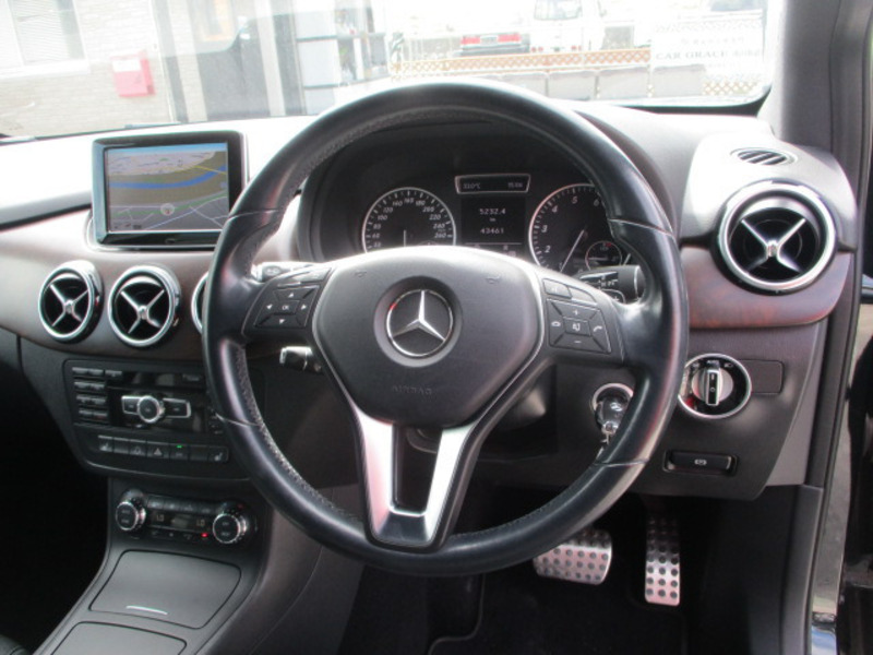 B-CLASS