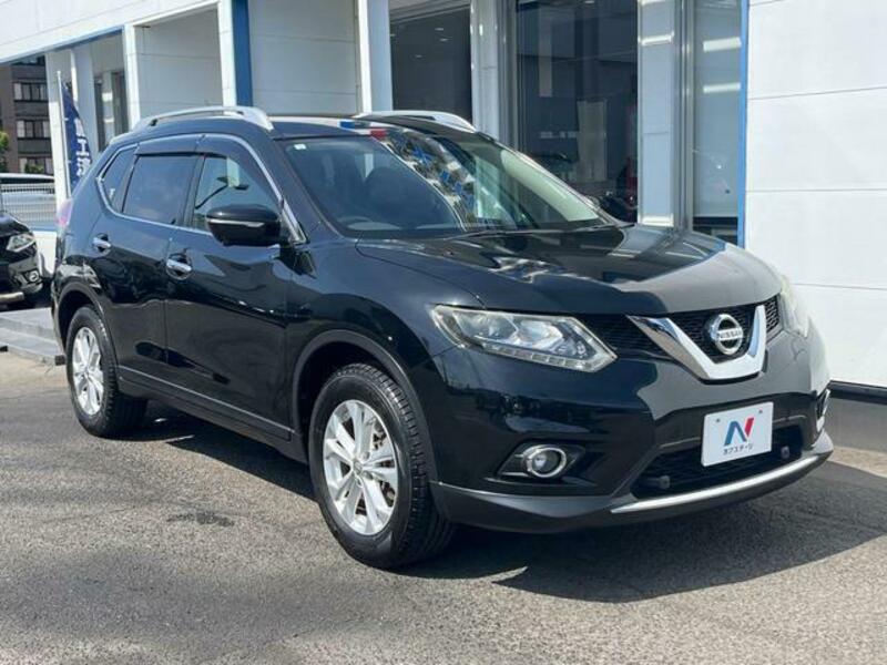 X-TRAIL