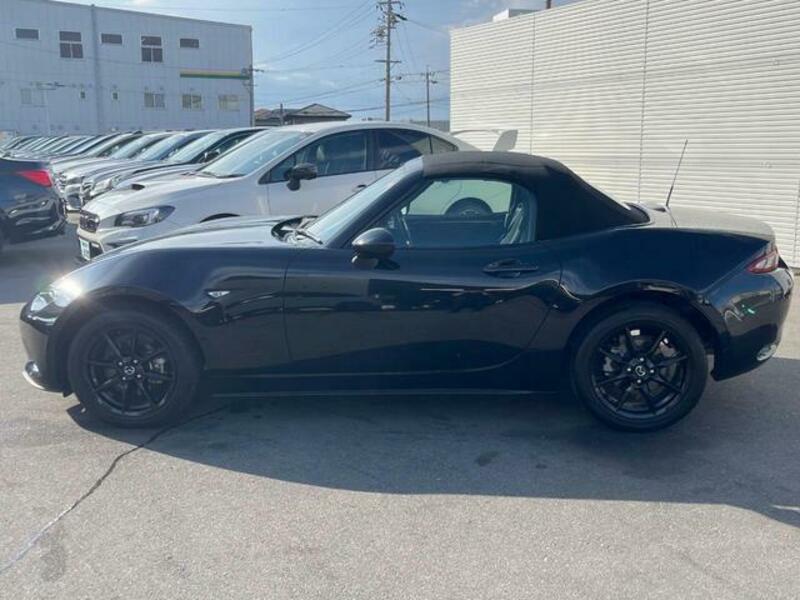 ROADSTER