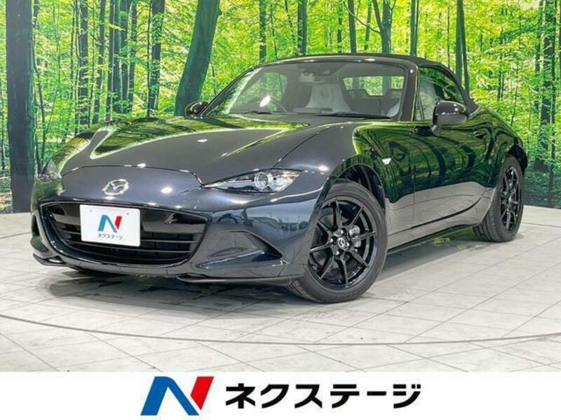 ROADSTER-0