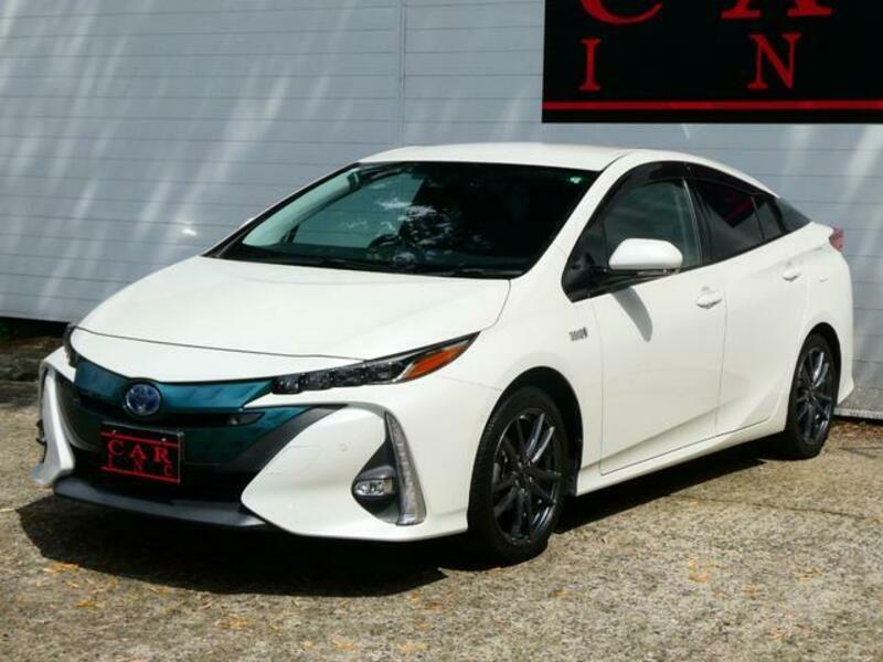 PRIUS PHV