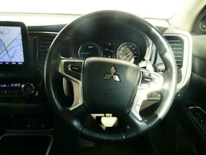 OUTLANDER PHEV