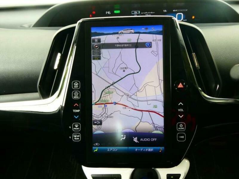 PRIUS PHV