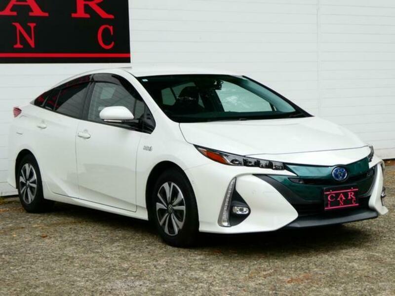 PRIUS PHV