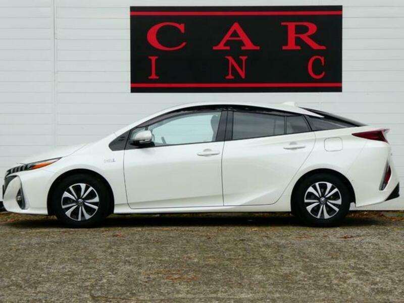 PRIUS PHV