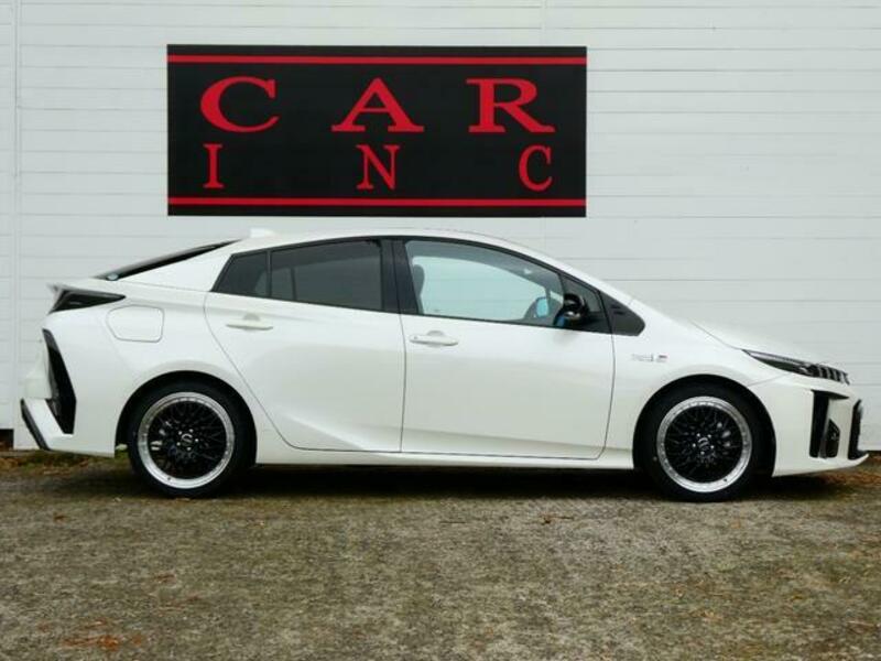 PRIUS PHV