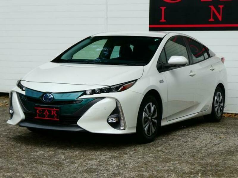 PRIUS PHV