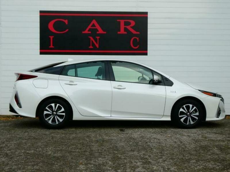 PRIUS PHV