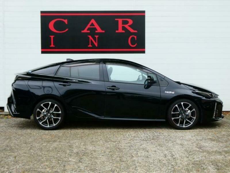 PRIUS PHV