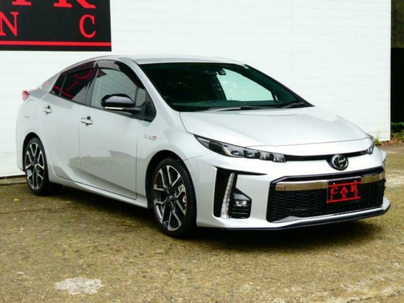 PRIUS PHV