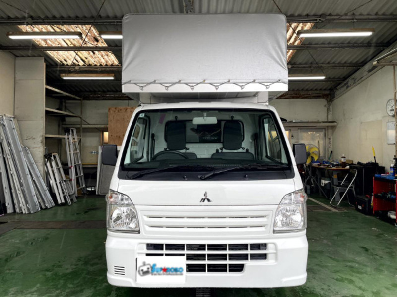 MINICAB TRUCK