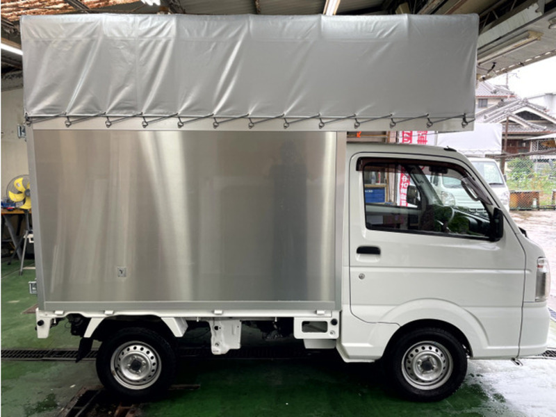 MINICAB TRUCK