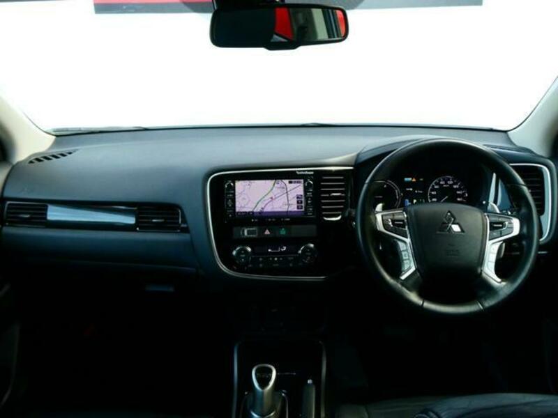 OUTLANDER PHEV