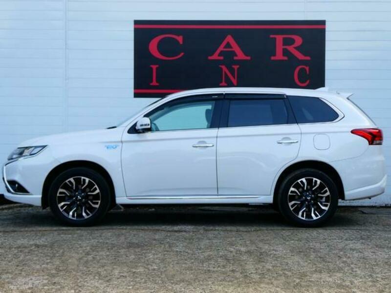 OUTLANDER PHEV