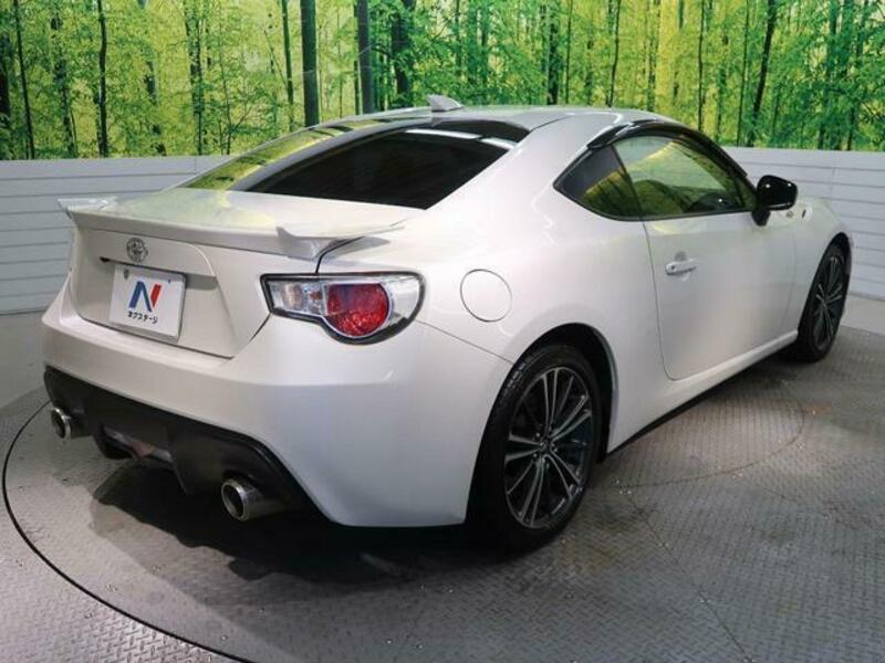 86