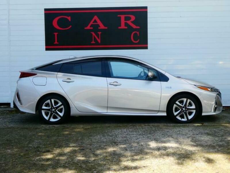 PRIUS PHV