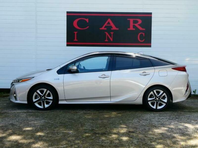 PRIUS PHV