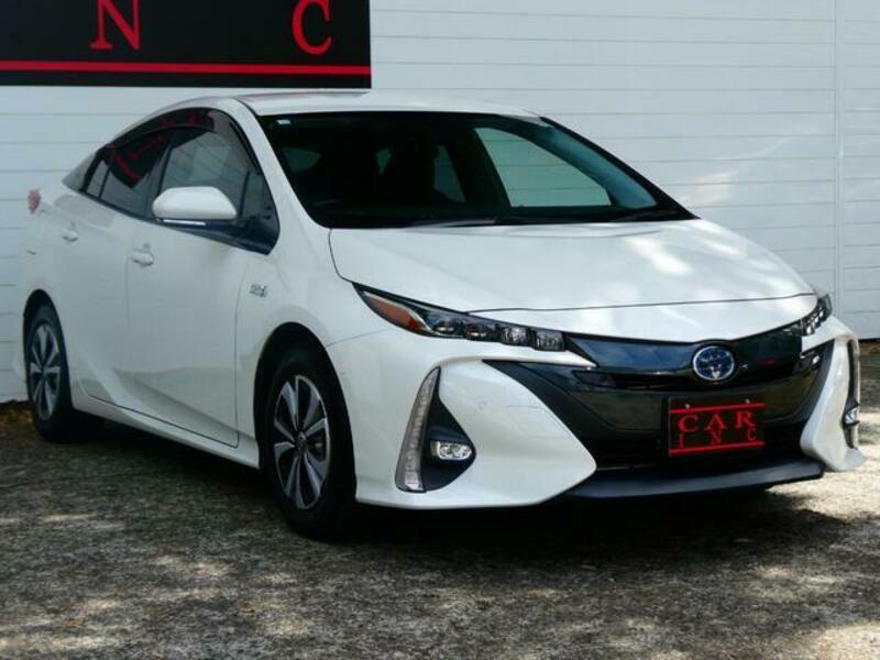PRIUS PHV
