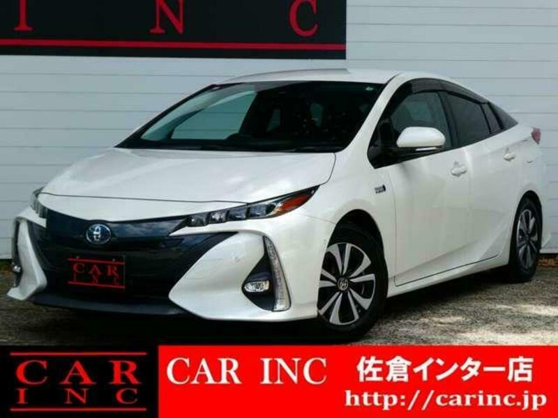 TOYOTA PRIUS PHV